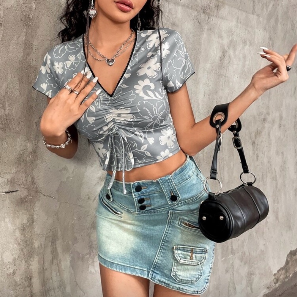 Blue / Gray Floral Top Blouse